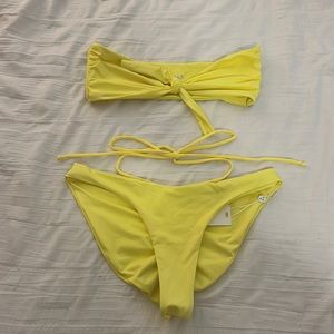 Neon yellow Frankie’s Bikini’s set. NWT. Bottoms size: medium. Top size: small.